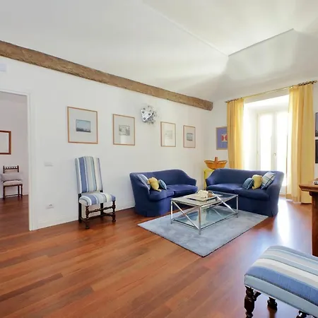 Ych-Penthouse Fiammetta A Piazza Navona-2